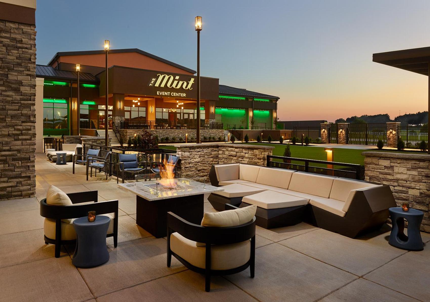 Springhill Suites By Marriott Franklin Mint Экстерьер фото